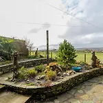 High Trees Byre - Two Bed With Log Burner & Incredible Views Semesterbostad