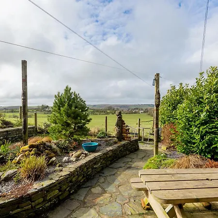 Semesterbostad High Trees Byre - Two Bed With Log Burner & Incredible Views