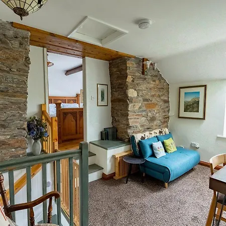 Semesterbostad High Trees Byre - Two Bed With Log Burner & Incredible Views *