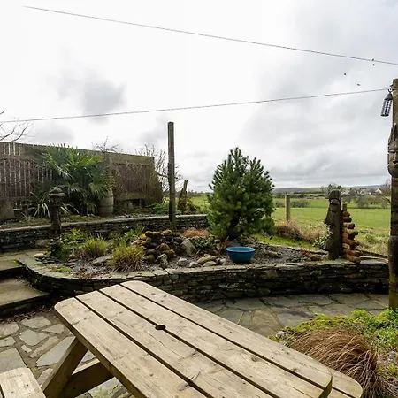 High Trees Byre - Two Bed With Log Burner & Incredible Views *
