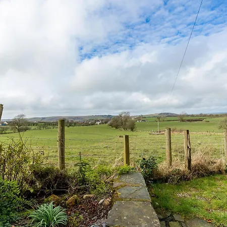 Holiday home High Trees Byre - Two Bed With Log Burner & Incredible Views *