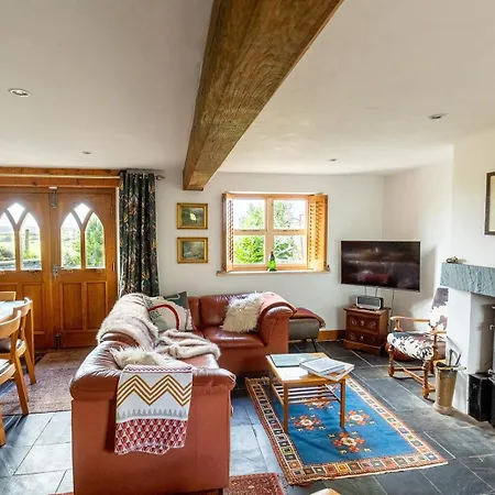 Vakantiehuis High Trees Byre - Two Bed With Log Burner & Incredible Views