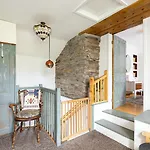Feriehus High Trees Byre - Two Bed With Log Burner & Incredible Views